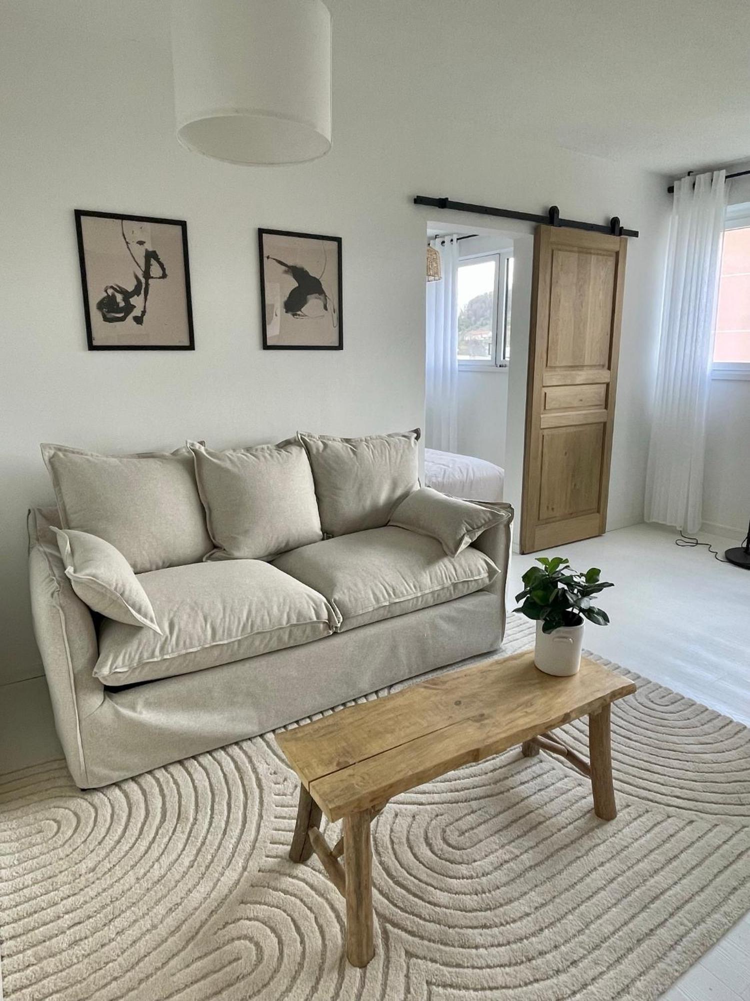 Au Coeur De La Ponetie Appartement Aurillac